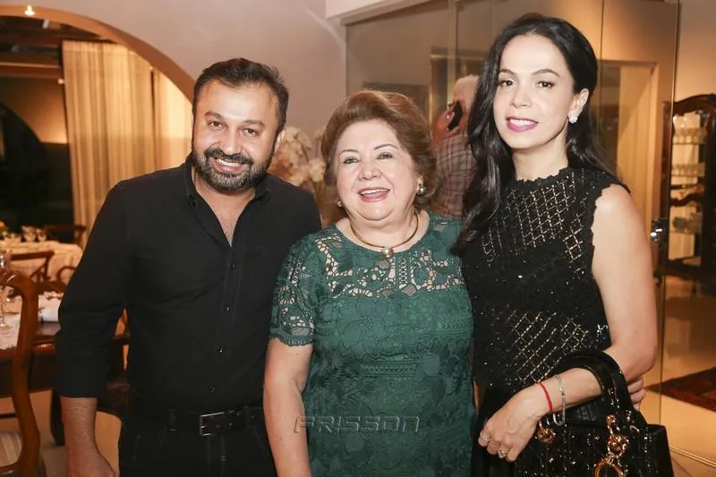 Eduardo e Roberta Fonteles com Mana Holanda