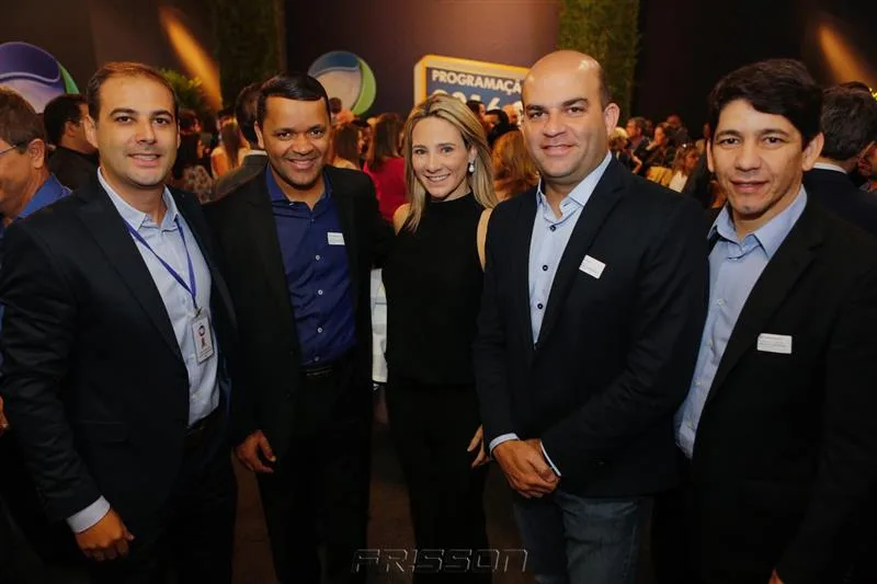 Lançamento Programação Record 2016