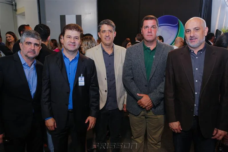 Lançamento Programação Record 2016