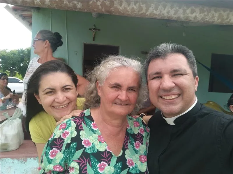 Registros da visita e primeiras Missas de Padre Vanderlúcio Souza, em Morrinhos.