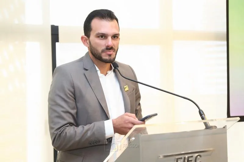 Almoço AJE com Deusmar Queirós