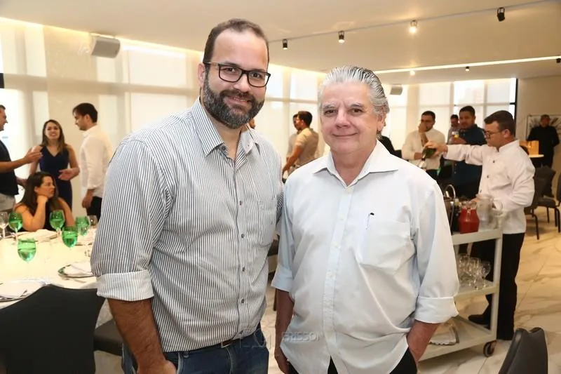 Almoço AJE com Deusmar Queirós