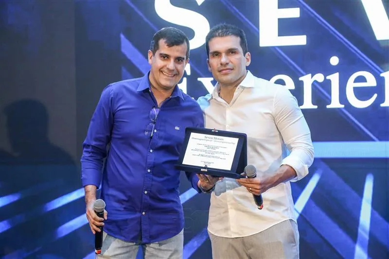 Alex Oliveira e Eder Tavares