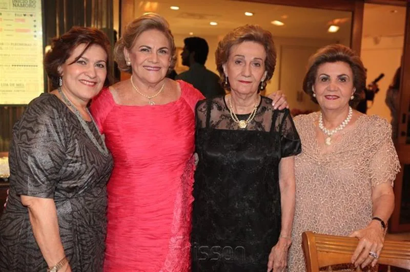 Claudia Mascarenhas, Tereza Camara, Ana Maria Accyole e Ester Castro