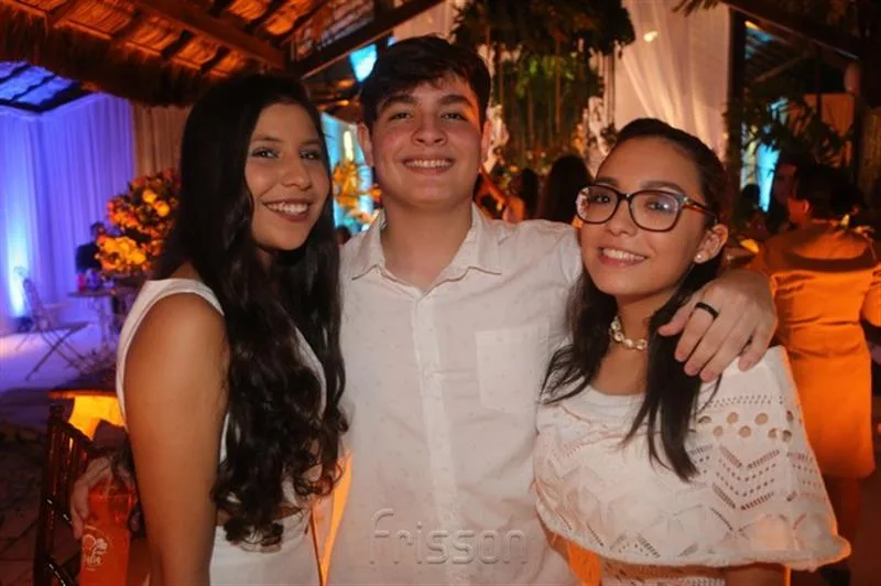 Ana Carolina Cassão, Abelio Nogueira e Mariana Bastos