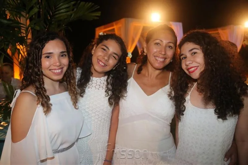 Beatriz, Maria Luisa, Fabiana e Isabelle Lopes