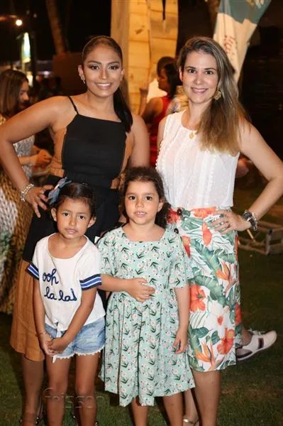 Beatriz e Juliana Santana, Giulia e Rochele Nunes