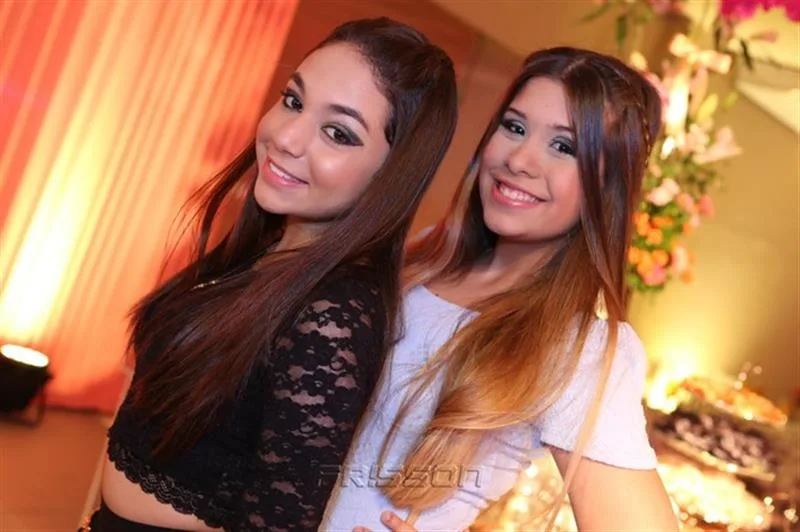 Allanna Borges e Alexa Carvalho