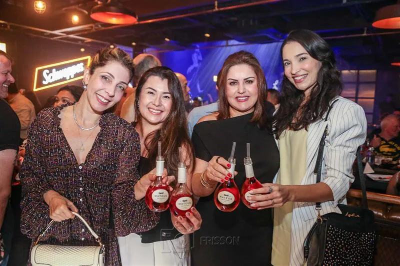 Alessandra Espanhol, Laurem Coyama, Pauline Turatti e Manuella Vidal
