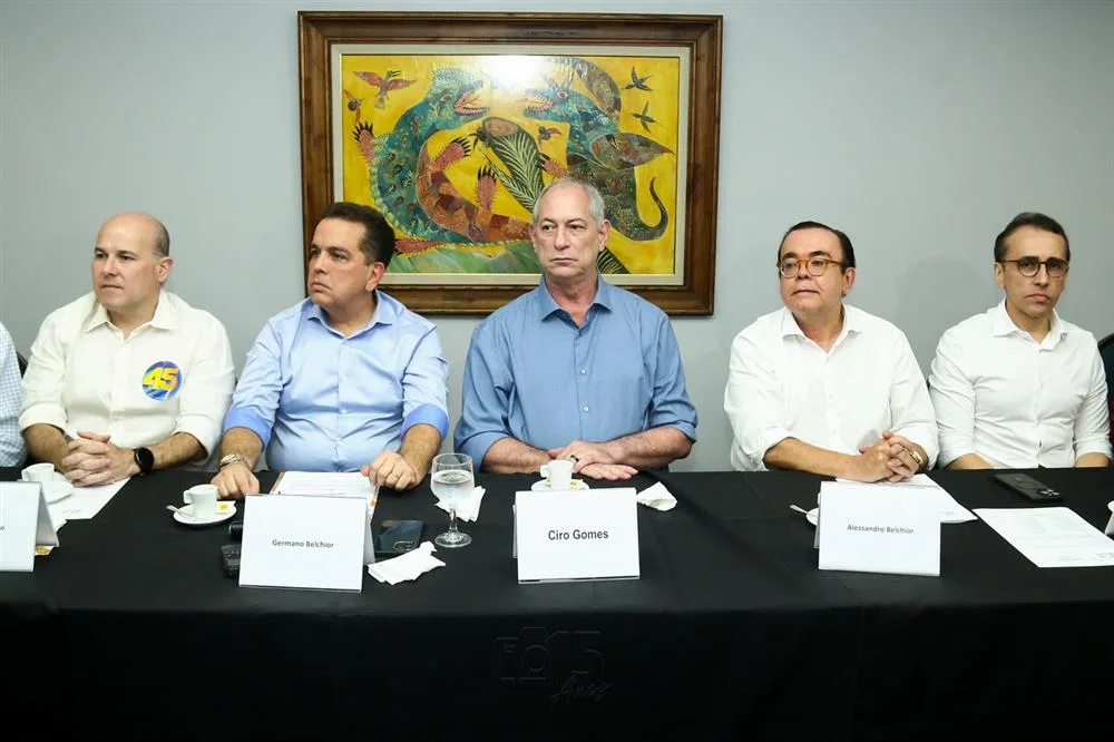 Almoço Debate Amigos em Ação com Ciro Gomes