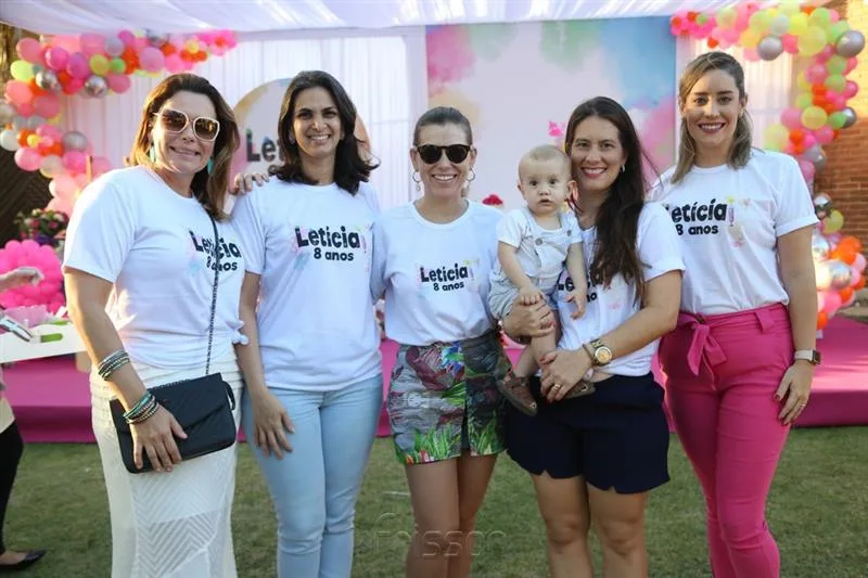 Ana Maria Santos, Berisa Takeda, Vanessa Farias, Piere, Ingrid Labeyre e Renata Alencar