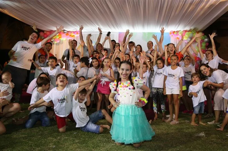 Aniversario Leticia Rocha