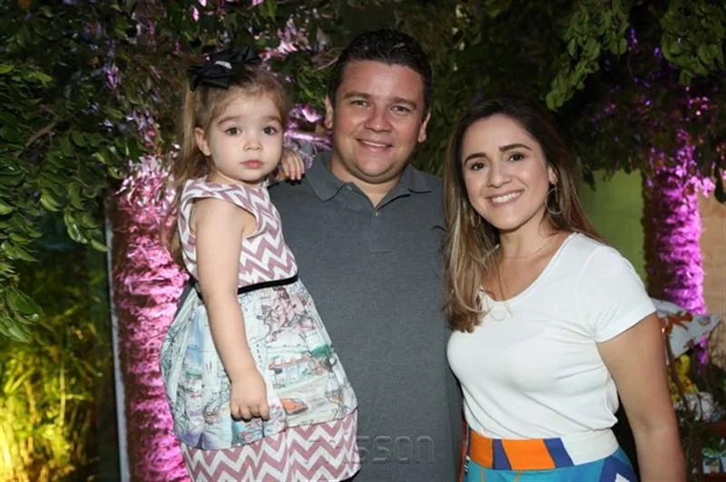 Beatrice, Marcelo e Larisse Rola