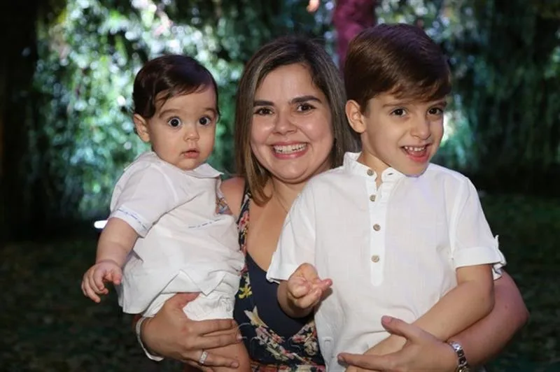 Benjamin, Rachel e Wiliam Holanda