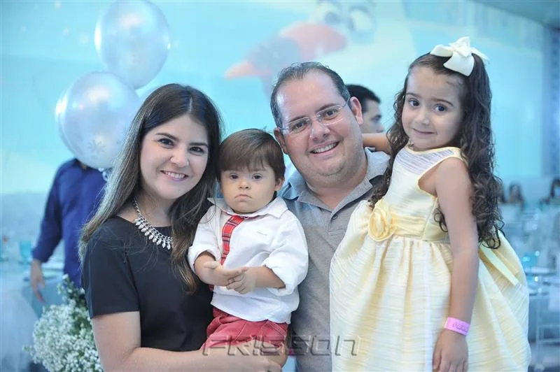 Carla, Mateus, Marcelo e Sofia Ferraz