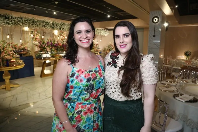 Aline Chaves e Natália Macedo