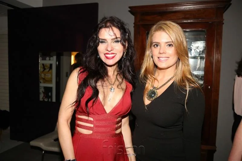 Zilda Pessoa e Letícia Studart