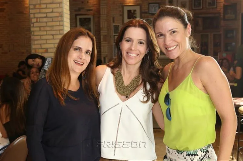 Adriana Bezerra, Amélia Mota e Cristina Melo