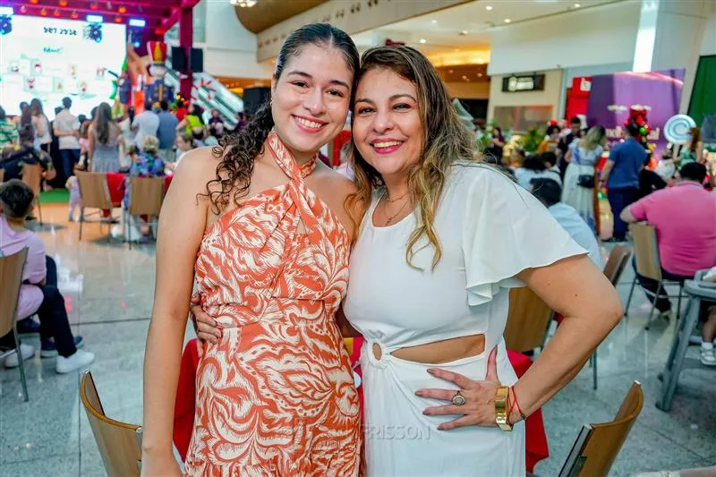 Cleo Florencio e Carla Soraya
