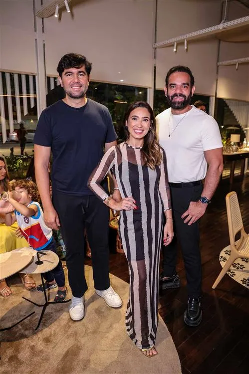 Itaquê Figueiredo, Renata Marinho e Raffael Bandeira