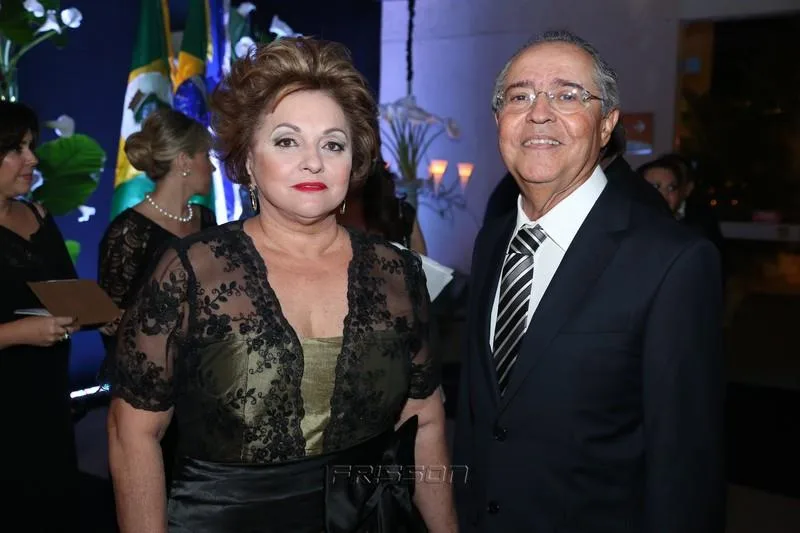Alessandra Aragão e Pedro Gomes de Matos
