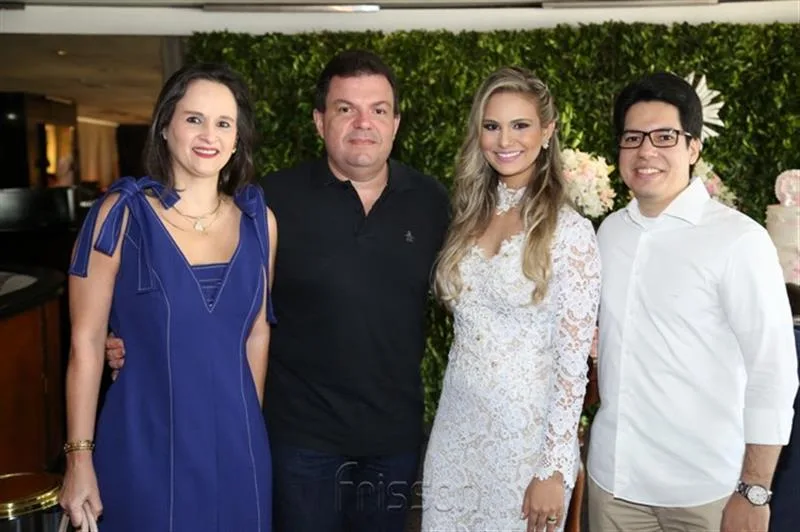 Adriana Miranda, Fernando Ferrer, Aline e Andrei Aguiar