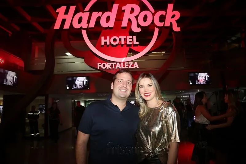 Rodrigo e Nathália Ponte