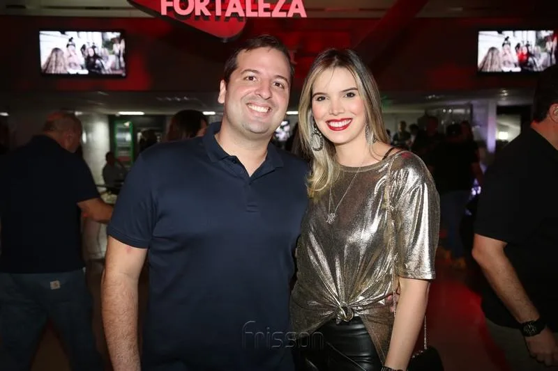 Rodrigo e Nathália Ponte