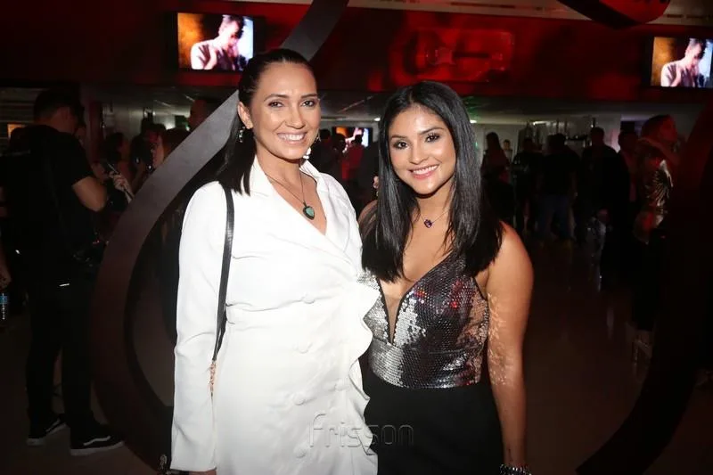 Cléa Girão e Mileide Mihaile