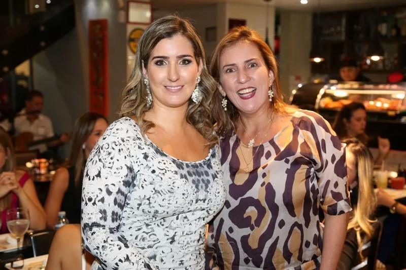 Andréa Liebmann e Meire Helena Dias