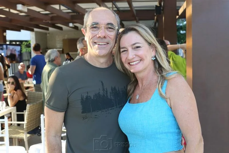 Betinho Santos e Louise Santos