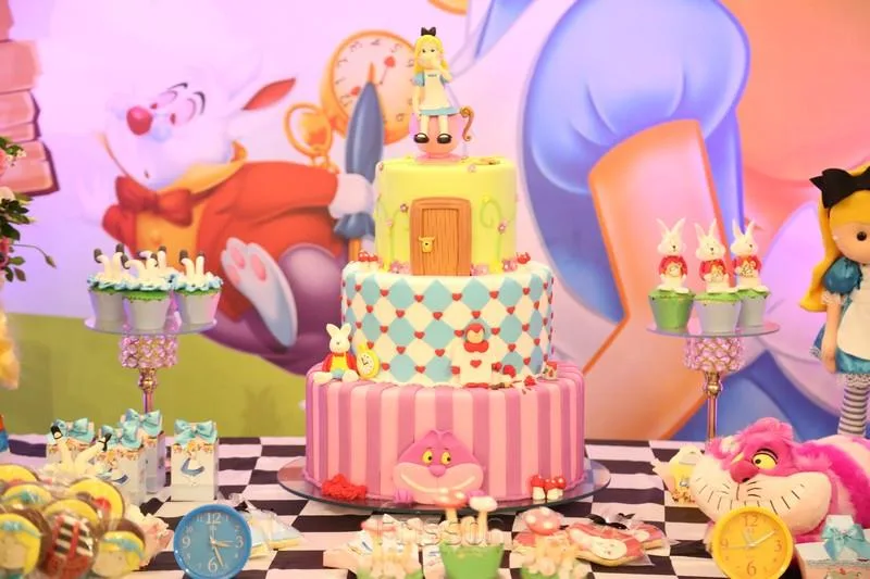 1 Ano de Manuela Jereissati