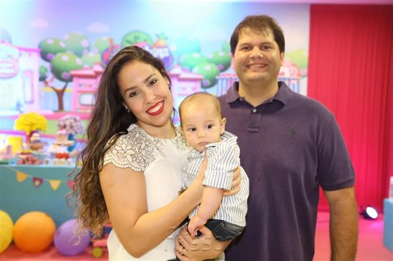 Amanda, Emanuel e Luis Antonio Viana