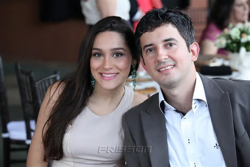 Amanda Lucas e Danilo Ferraz