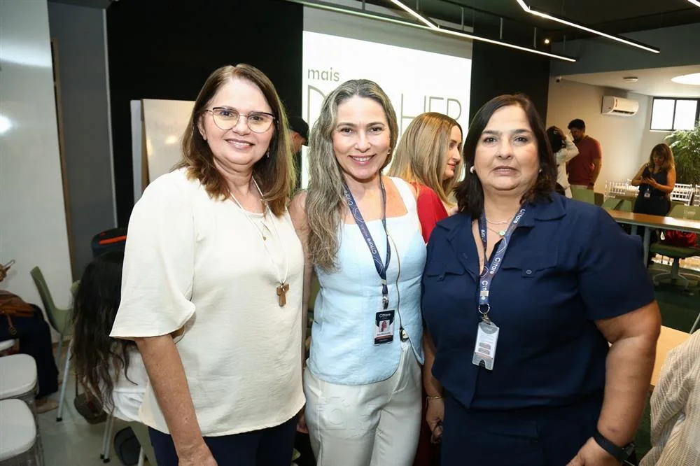 Auxiliadora Marques, Ana Paula e Silvana Santos