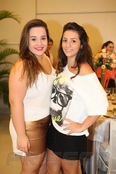 Ana Paula e Amanda Freire