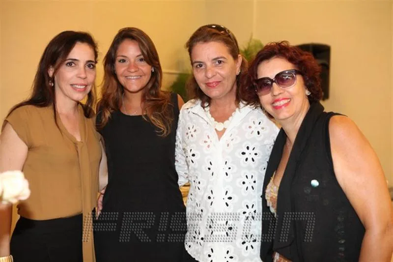 Andreia, Roberta, Armenia e Auristelia Gualberto