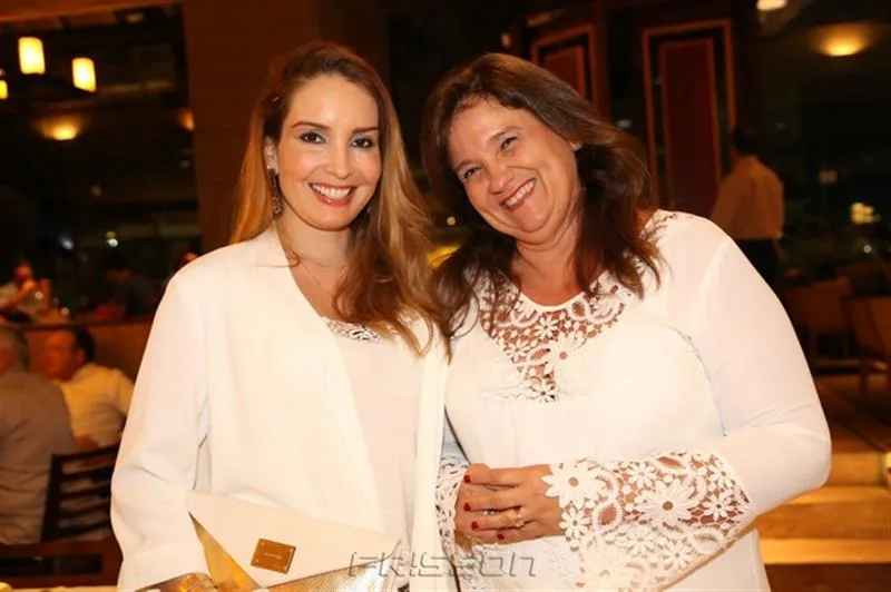 Ana Cristina Lima e Safira Moreira