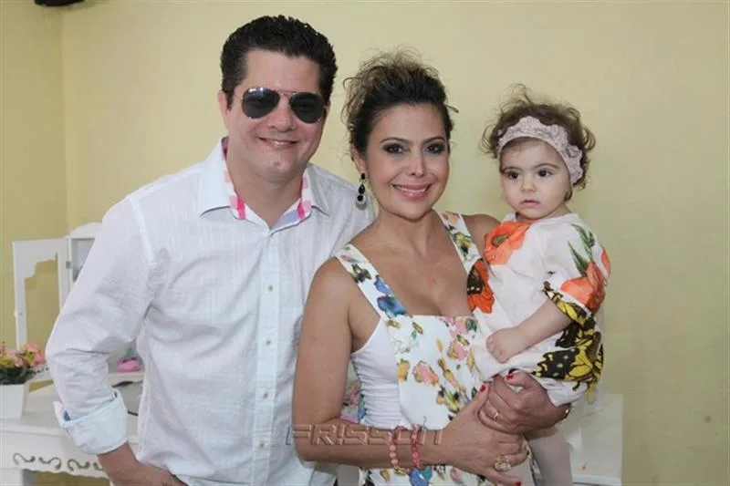 Ayres, Claudia e Isabela Peter