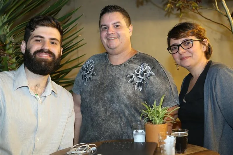 Orlando Lustosa, Fabio Caracas e Munique Oliveira