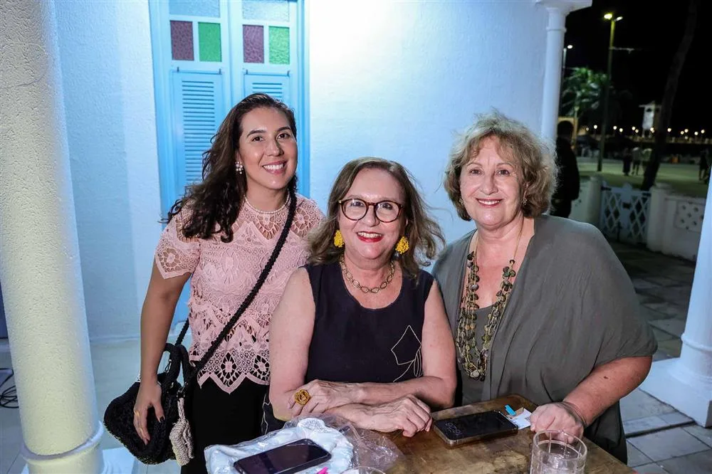 Camila, Marcia Machado e Annette de Castro