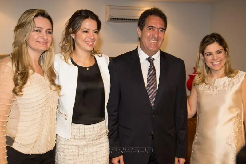 Augusta Brito, Onélia Santana, Luis Gastão e Carol Bezerra