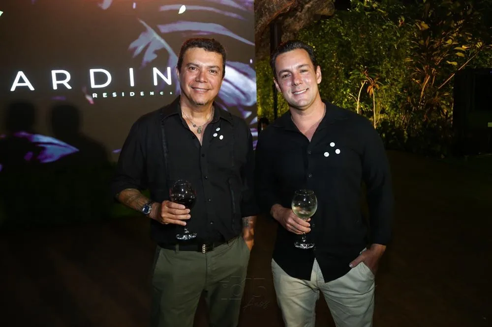 Abner Rios e Carlo Rios