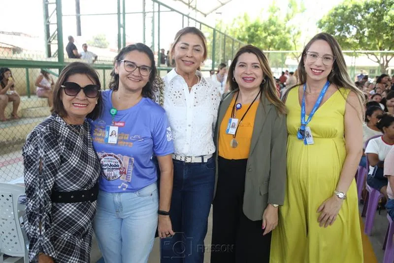 Fátima Freire, Glauciane Oliveira, Margarete Rose, Kelma Cardoso e Josabete Cacau