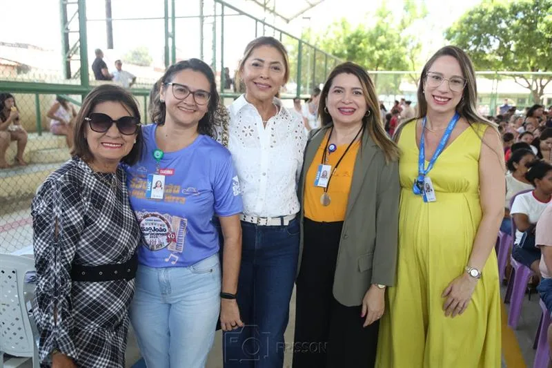 Fátima Freire, Glauciane Oliveira, Margarete Rose, Kelma Cardoso e Josabete Cacau