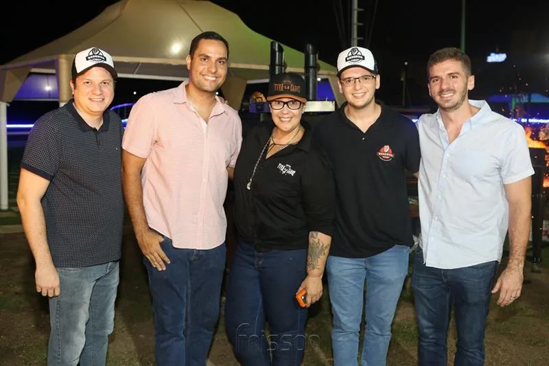 Boanerges Jathay, Marcelo Gentil, Paula Labaki, Andre Victor e Rodrigo Canuto