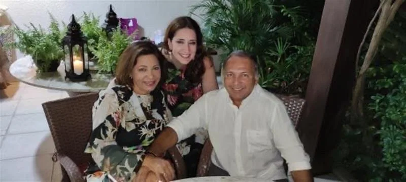 Cláudia Leitão, Vivian Albuquerque e Hildo Leitão