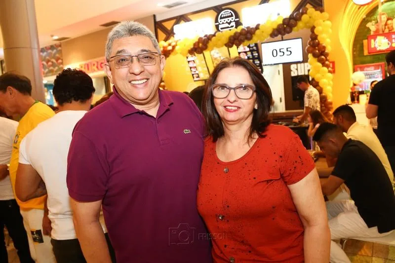 Henrique e Ester Simplício