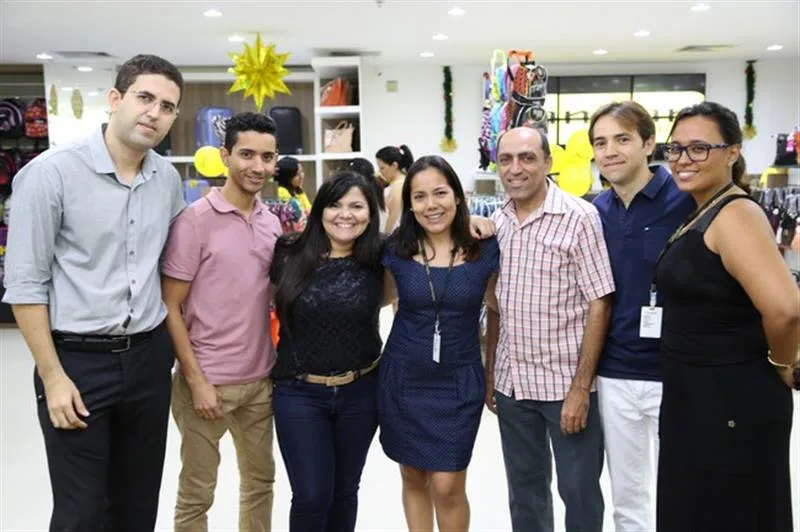 Aldizio Alves, Paulo, Divana Fernandes, Lis Lousada, Aroldo Junior, Felipe de Castro e Fernanda Rocha