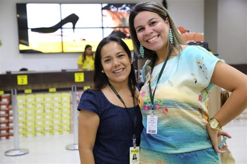 Lis Lousano e Karina Crissostomo